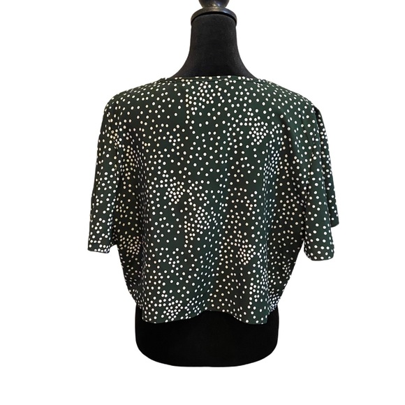 🌟3 FOR $15🌟 SHEIN Green Polka Dot Crop Top Women’s Size X - Large (12) - Picture 10 of 11